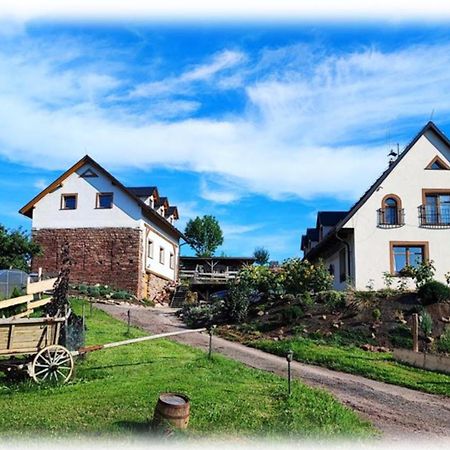Apartman Na Statku Червены-Костелец Экстерьер фото